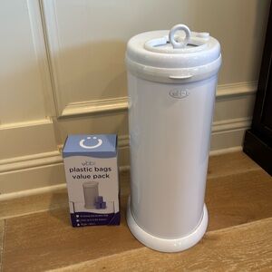 Ubbi Steel Diaper Pail, Odor Locking